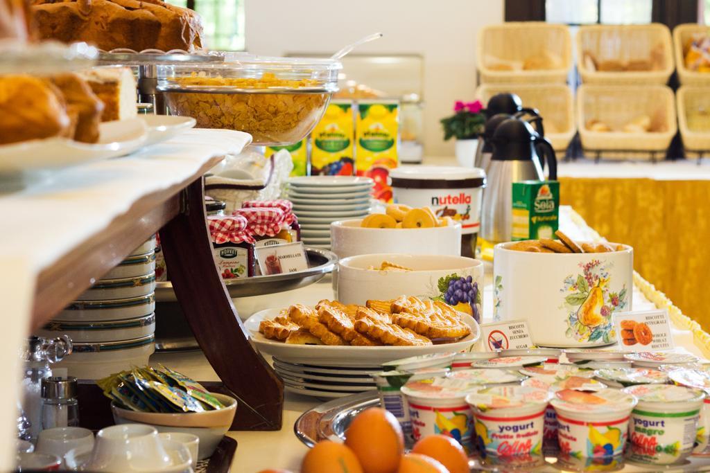 Hotel Prata Verde Prata Di Pordenone ภายนอก รูปภาพ