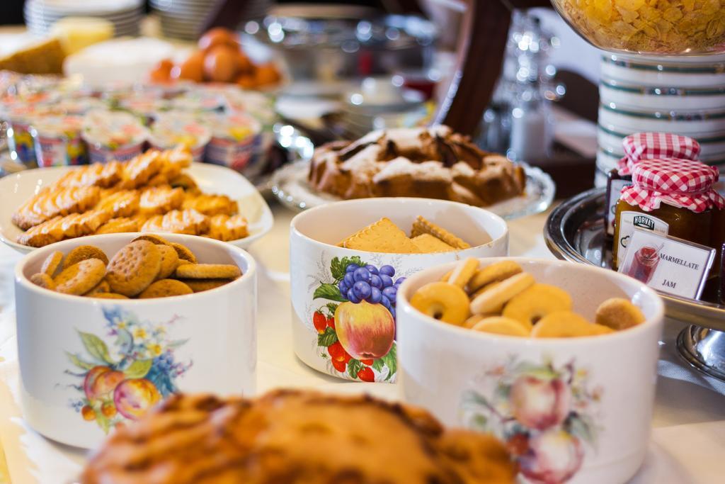 Hotel Prata Verde Prata Di Pordenone ภายนอก รูปภาพ